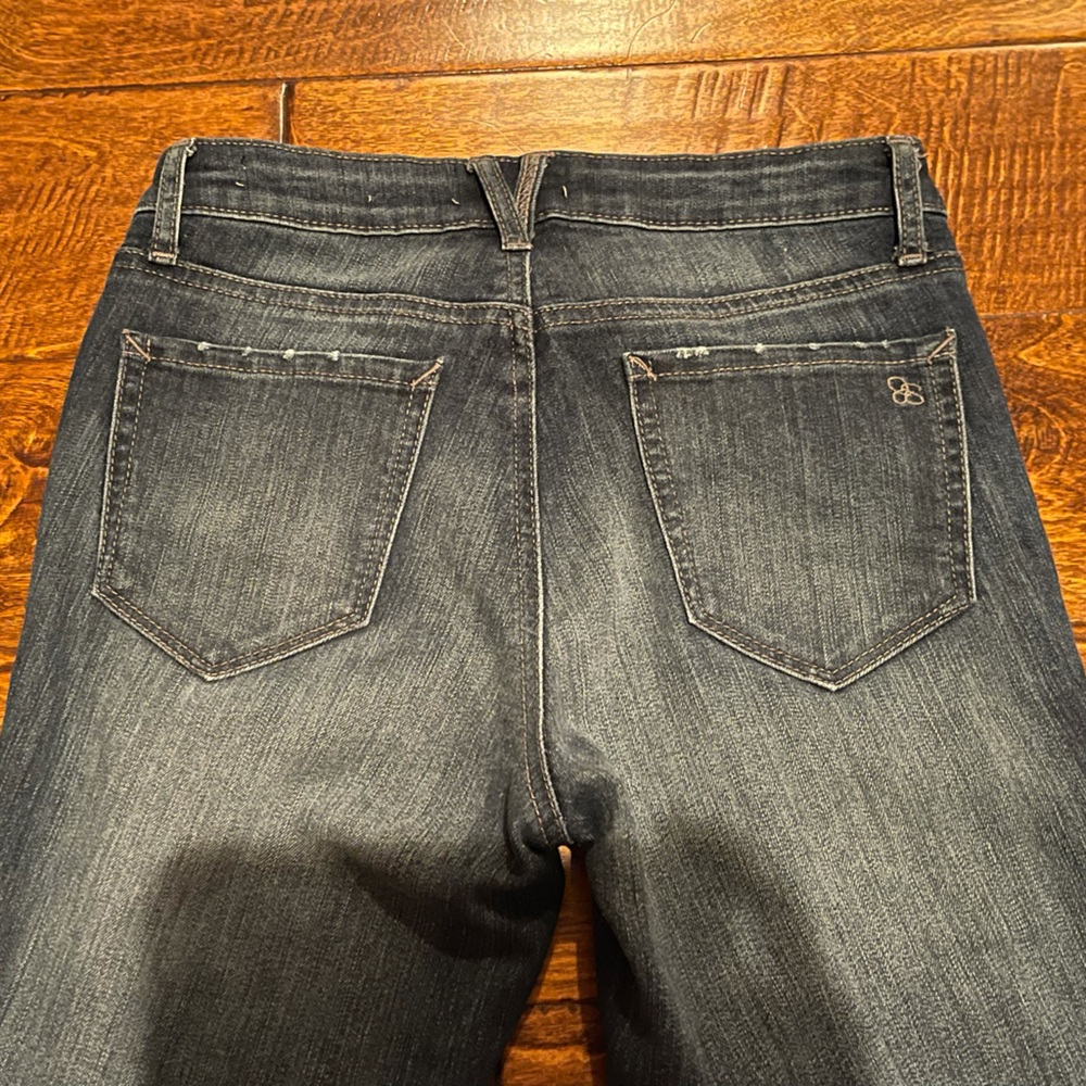 Women’s Jessica Simpson jeans - Picture 2 of 2